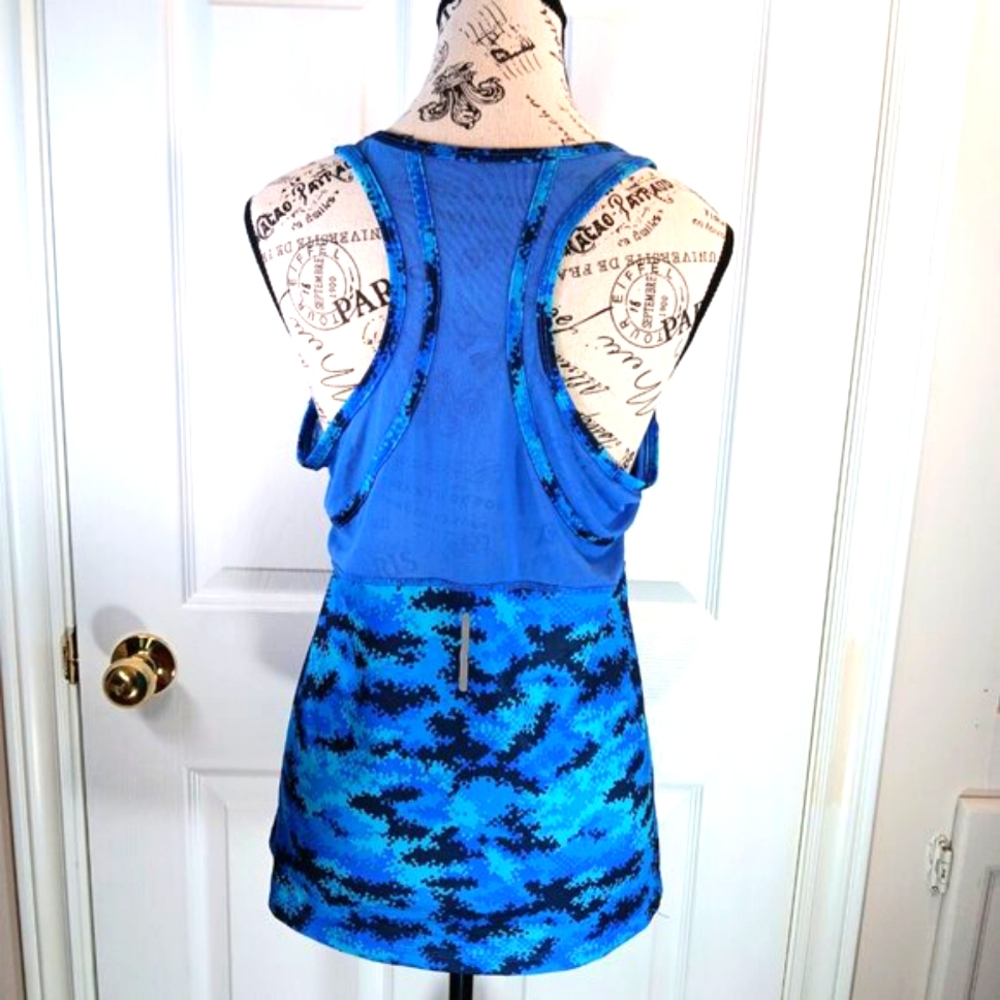 NWOT Reebok Women's Blue Black Racer Back Tank Top Activewear Size M - Picture 8 of 13